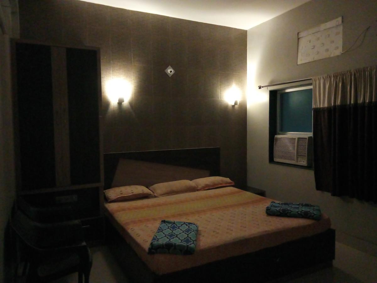 Hotel Sea Foam Пури Экстерьер фото